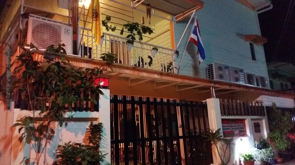 Jutharat Home Phra Nakhon Si Ayutthaya Exterior foto